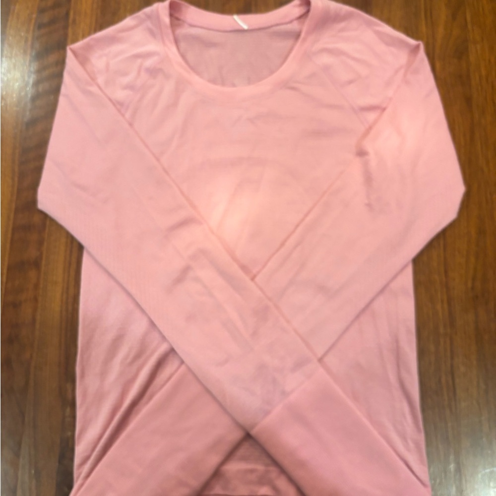 Lulu lemon Women's Pink Long Sleeve Swiftly Top size 2
